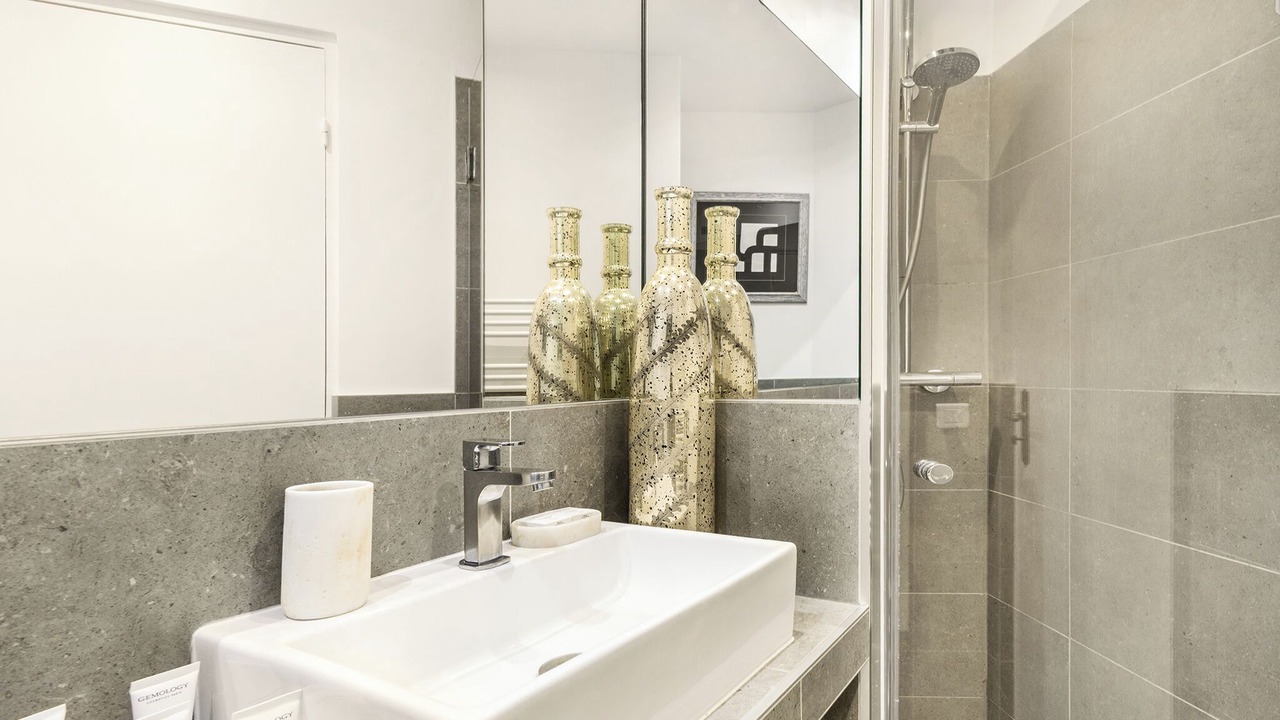 Photo of Bathroom in Quartier de Rochechouart