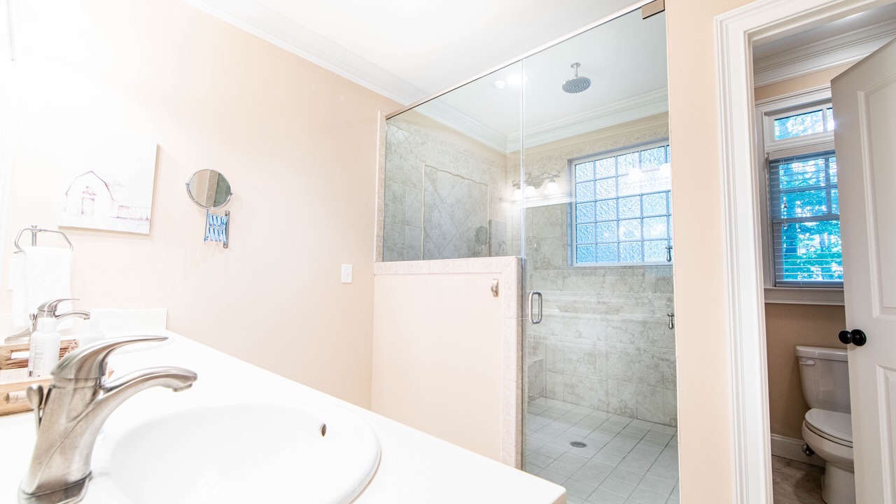 Photo of Bathroom in Eatonton