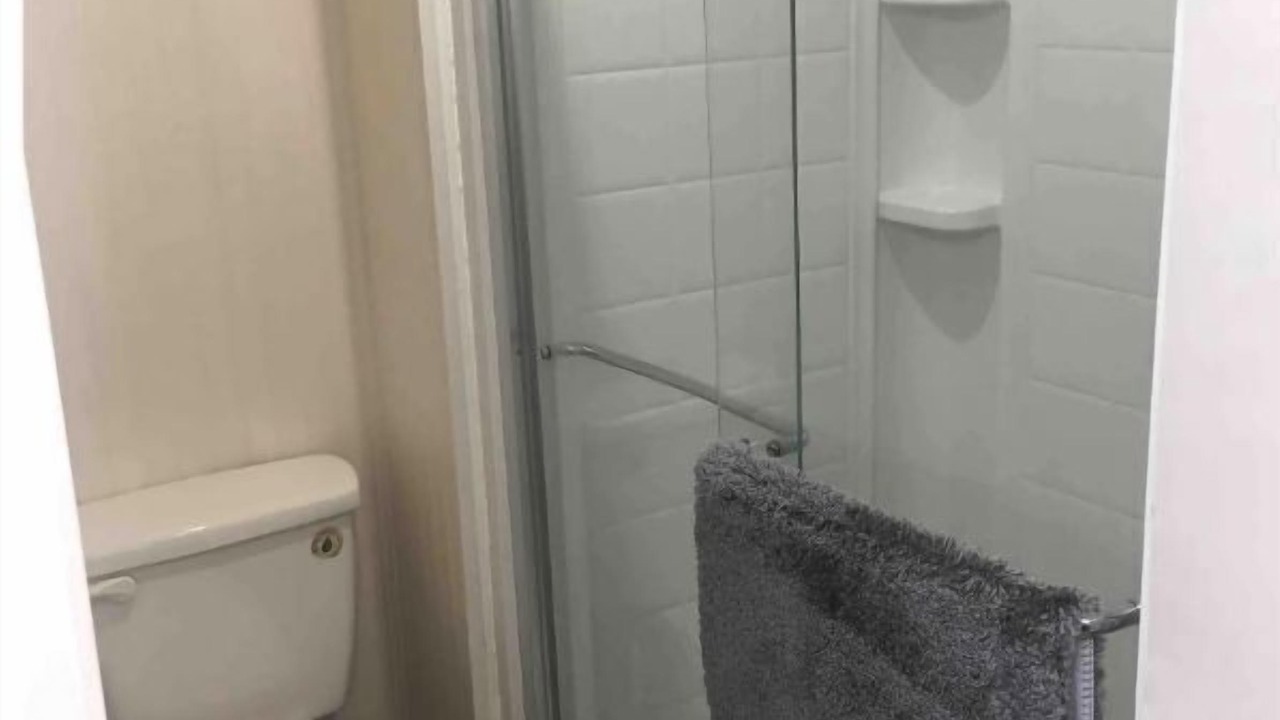 Photo of Bathroom in Hemphill