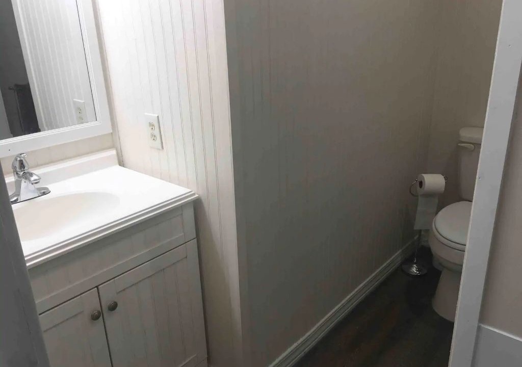 Photo of Bathroom in Hemphill