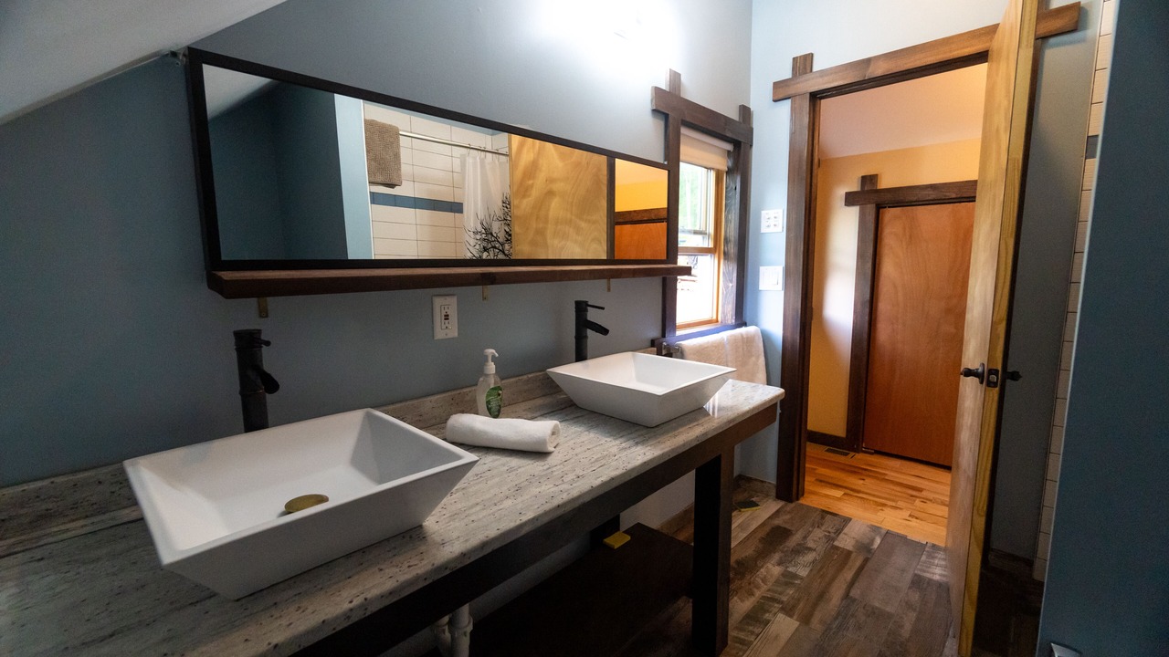 Photo of Bathroom in Hunter