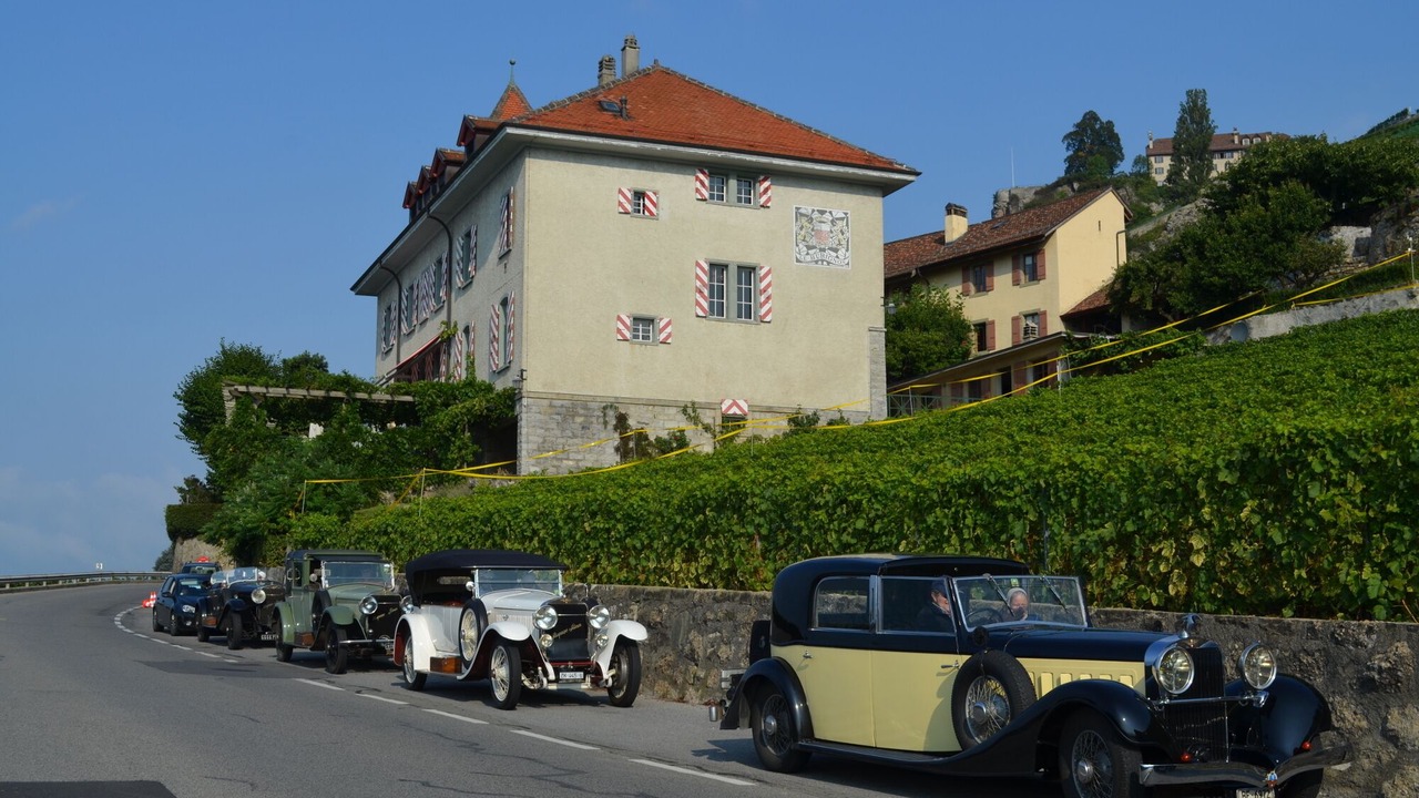Photo of Others in Chardonne