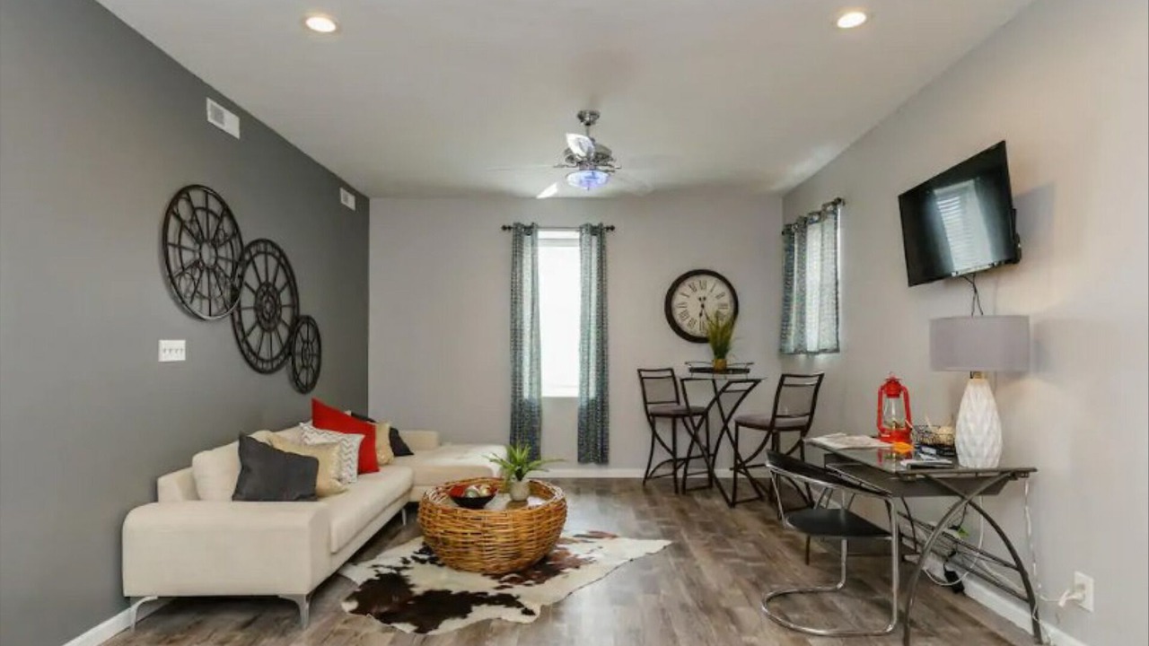 Photo of Livingroom in Soulard