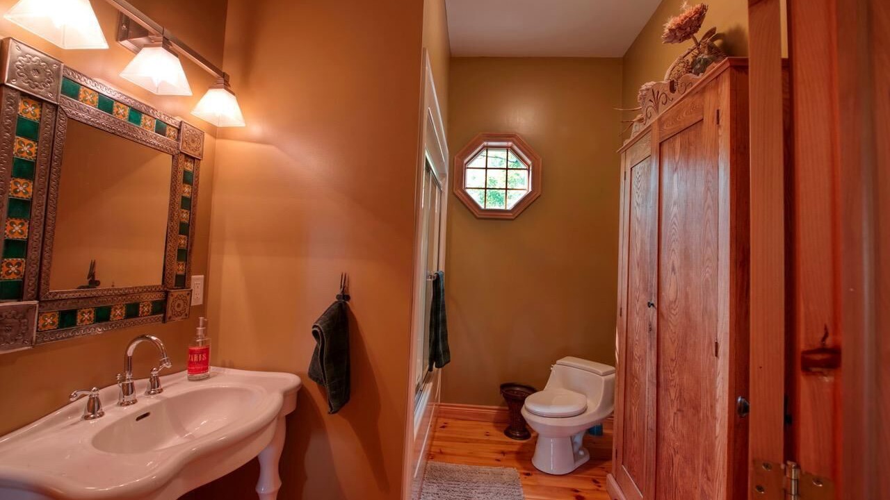 Photo of Bathroom in Villa des Bois