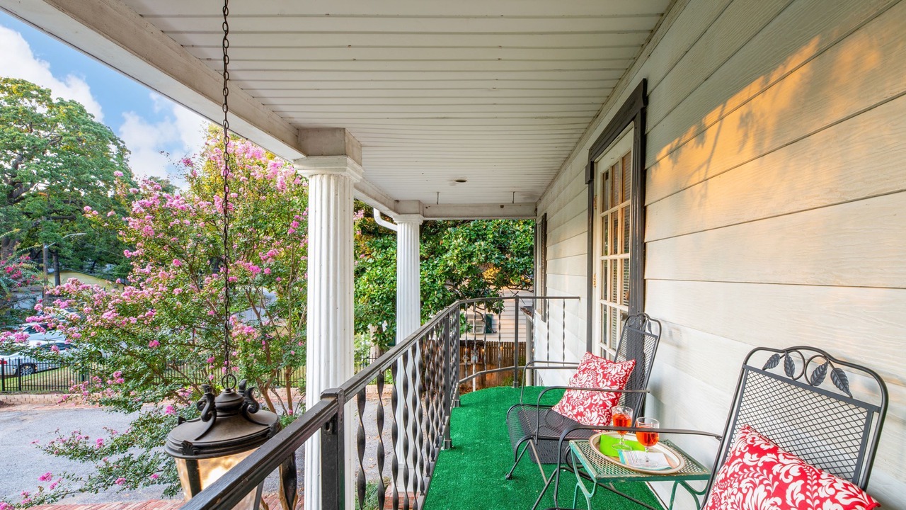 Photo of Patio Balcony in Carter Riverside