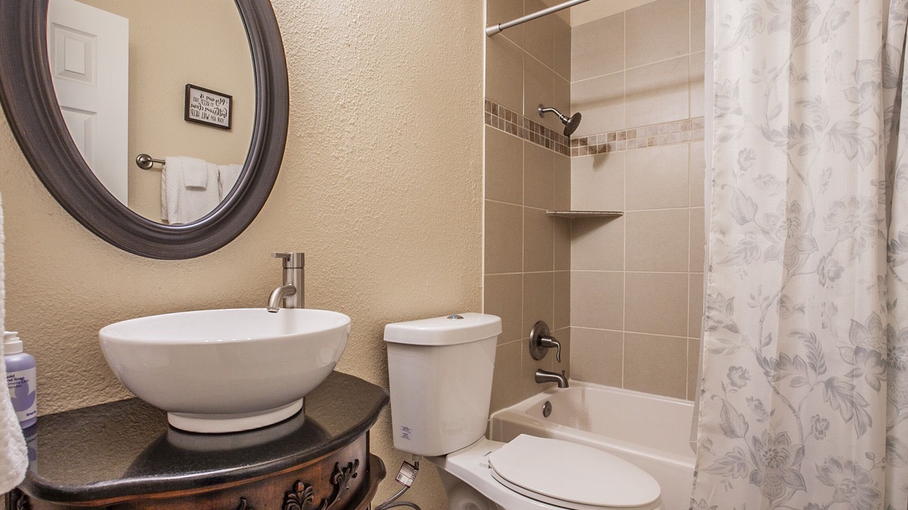 Photo of Bathroom in Heatherwilde