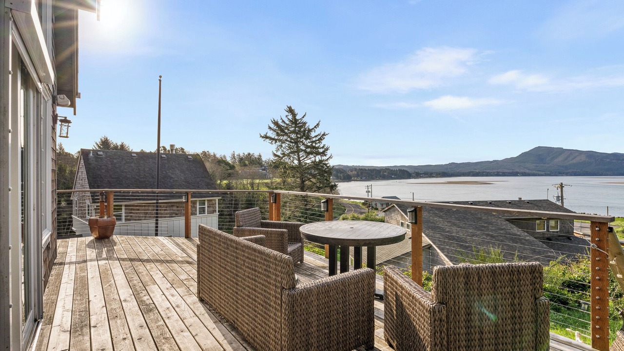 Photo of Patio Balcony in Netarts