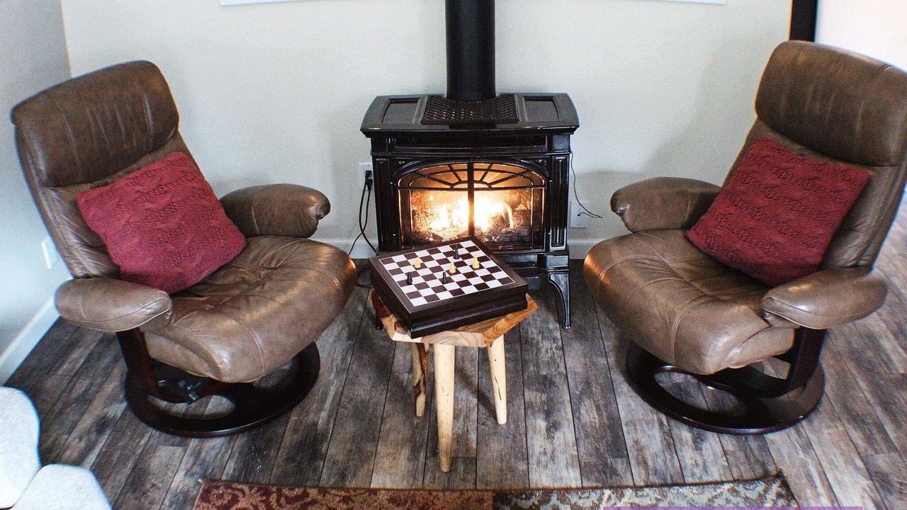 Photo of Others in Gold Bar