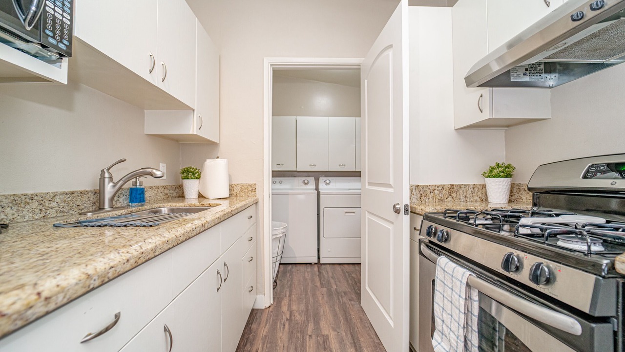 Photo of Bedroom in Lawndale