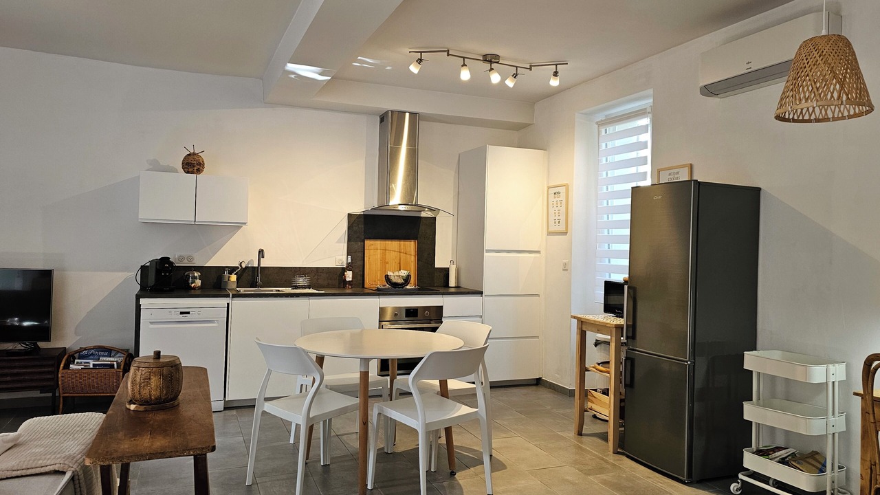 Photo of Kitchen in Eygalieres