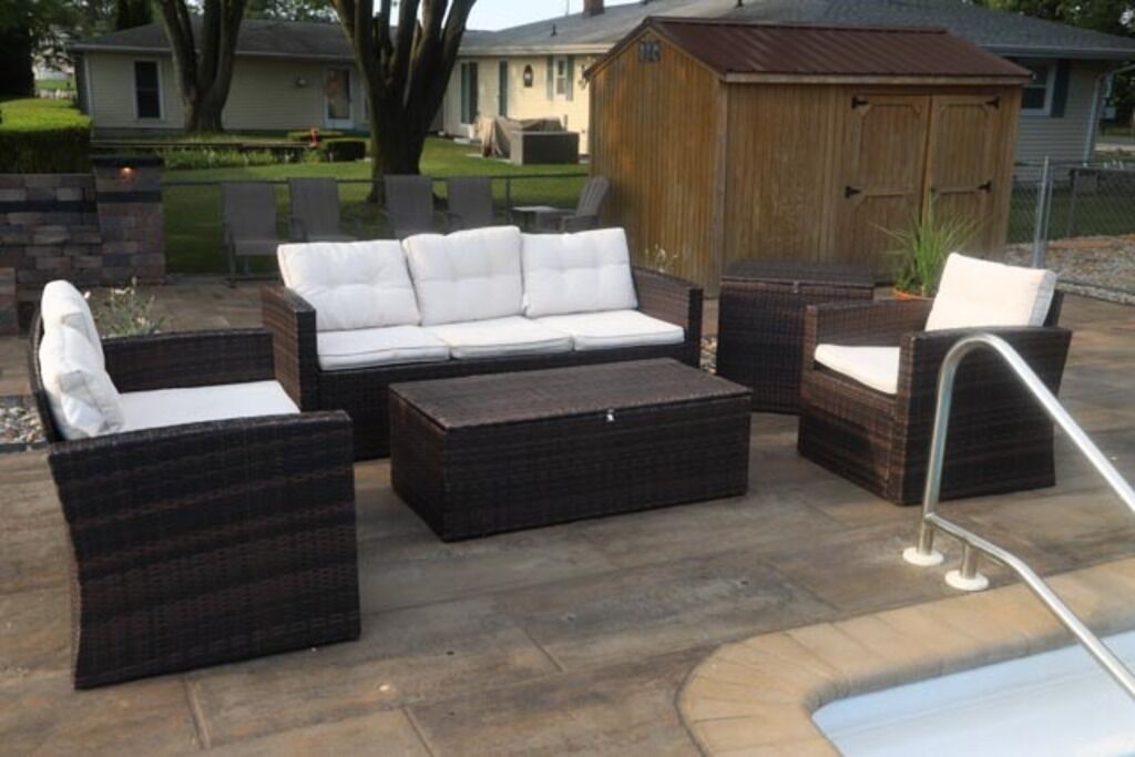 Photo of Patio Balcony in Simonton Lake