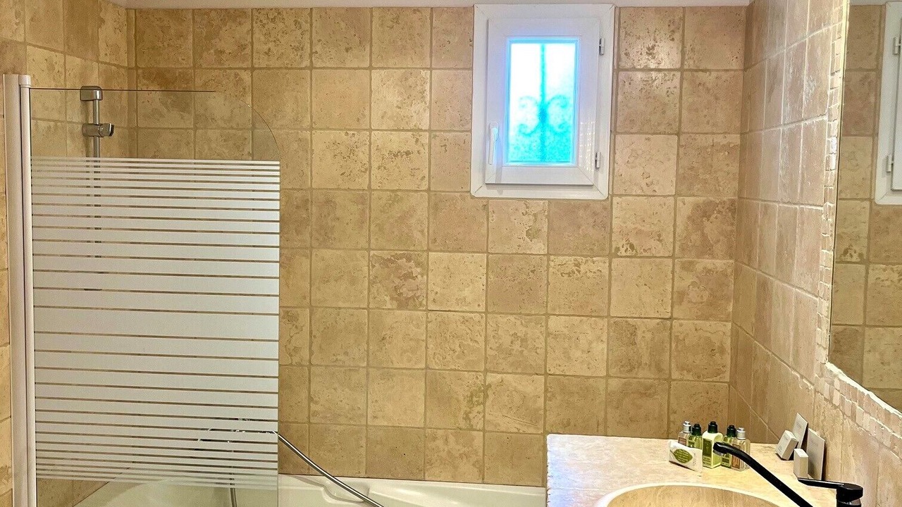 Photo of Bathroom in Forcalquier