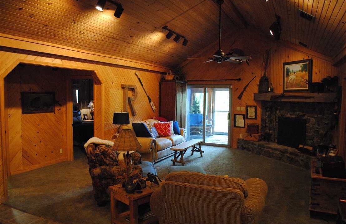 Photo of Bedroom in Pangburn
