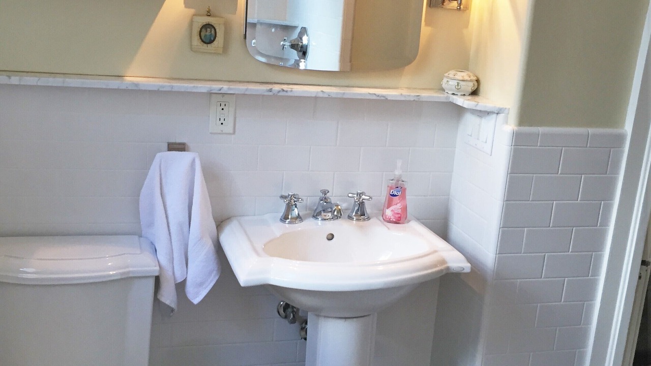 Photo of Bathroom in Cherokee Triangle