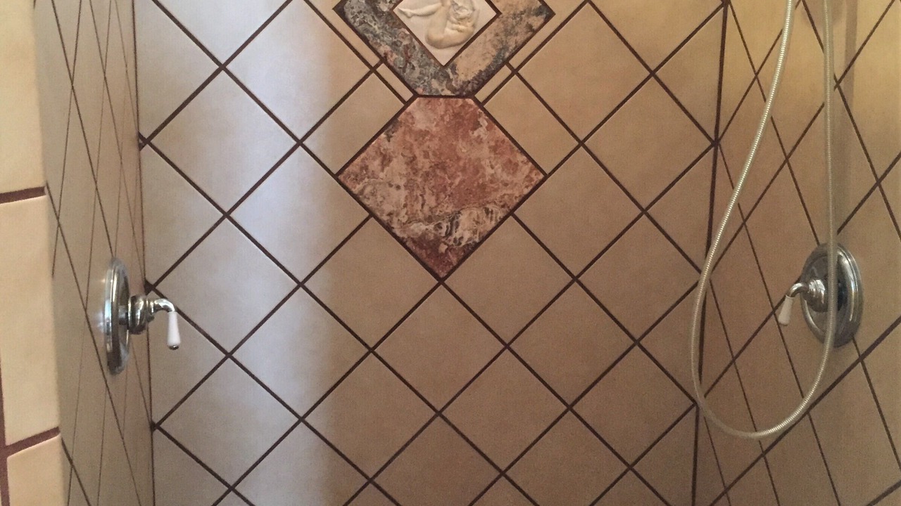 Photo of Bathroom in Cherokee Triangle