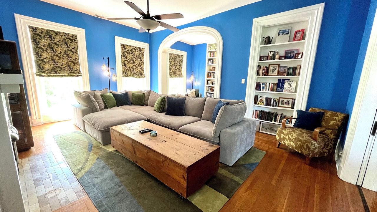 Photo of Bedroom in Cherokee Triangle