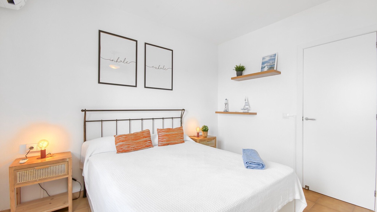 Photo of Bedroom in Almadraba-Canyelles