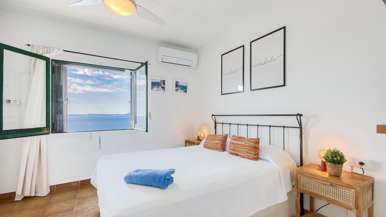 Photo of Bedroom in Almadraba-Canyelles