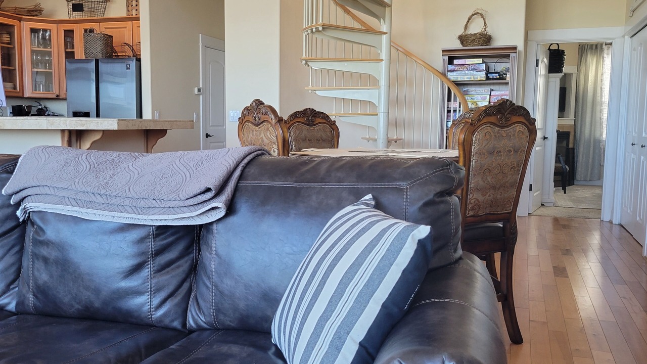 Photo of Livingroom in Oceanside