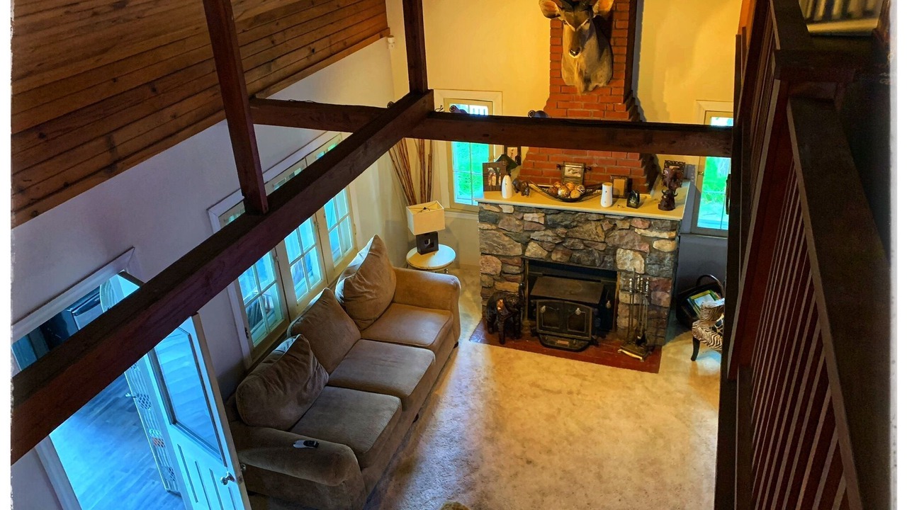 Photo of Livingroom in Conesus