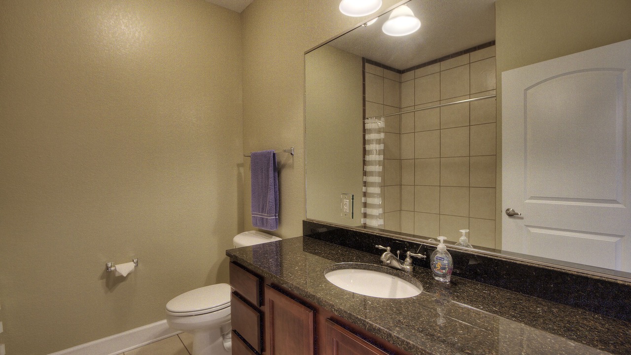 Photo of Bathroom in Bean Station
