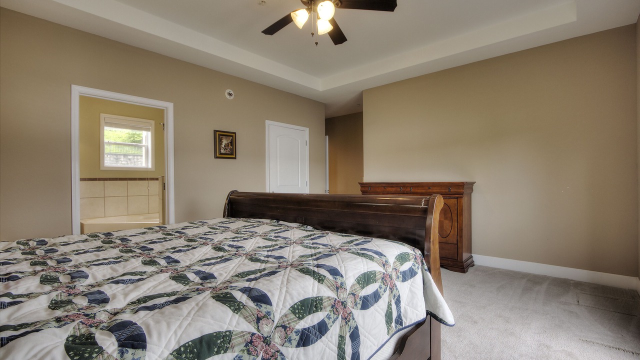 Photo of Bedroom in Bean Station
