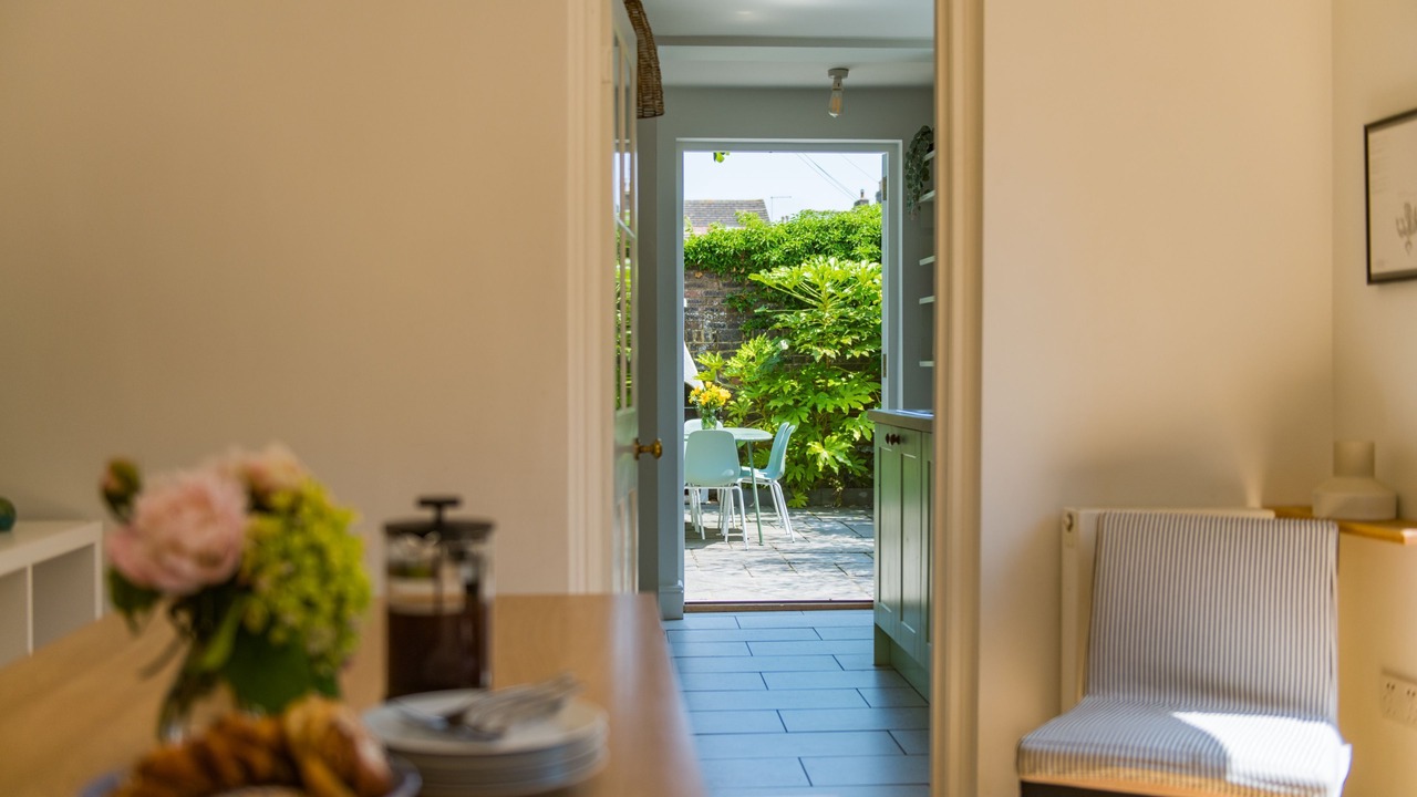 Photo of Others in Deal