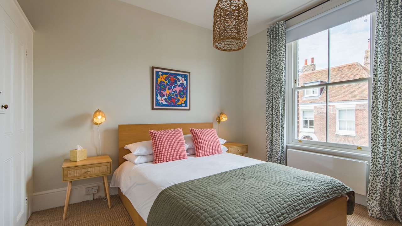 Photo of Bedroom in Deal