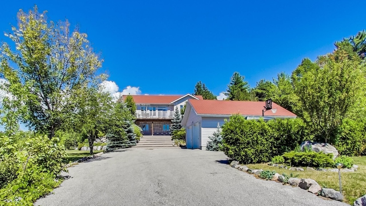 Photo of Outdoor in Bluewater Beach