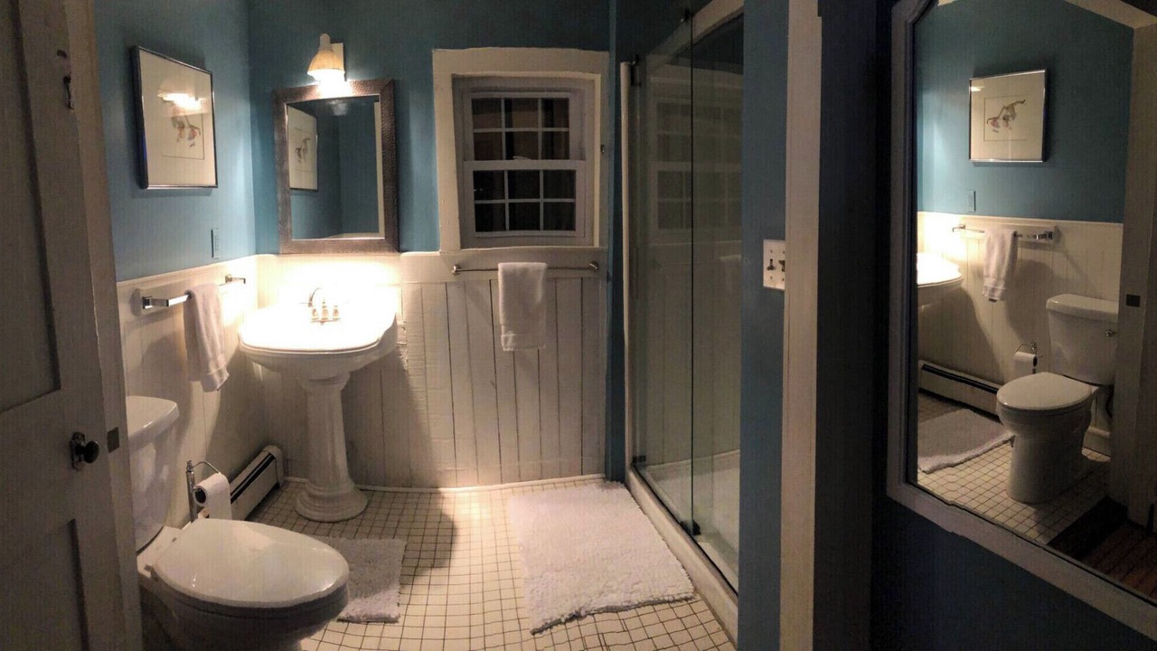 Photo of Bathroom in Cooperstown