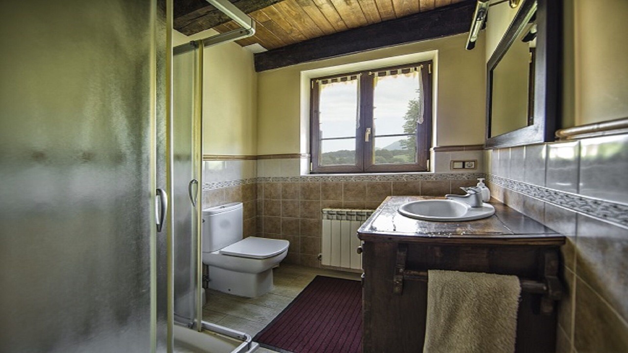 Photo of Bathroom in Larraun