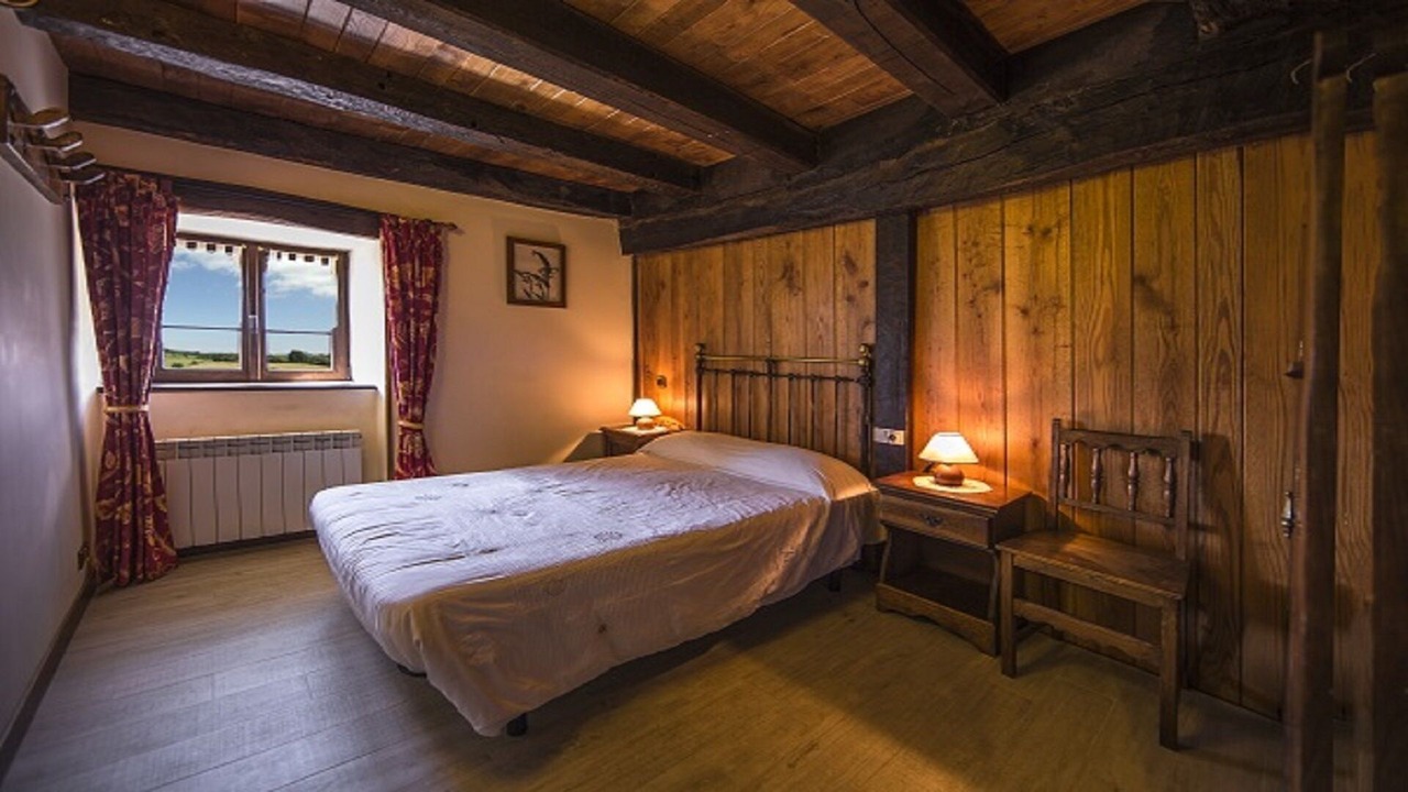 Photo of Bedroom in Larraun