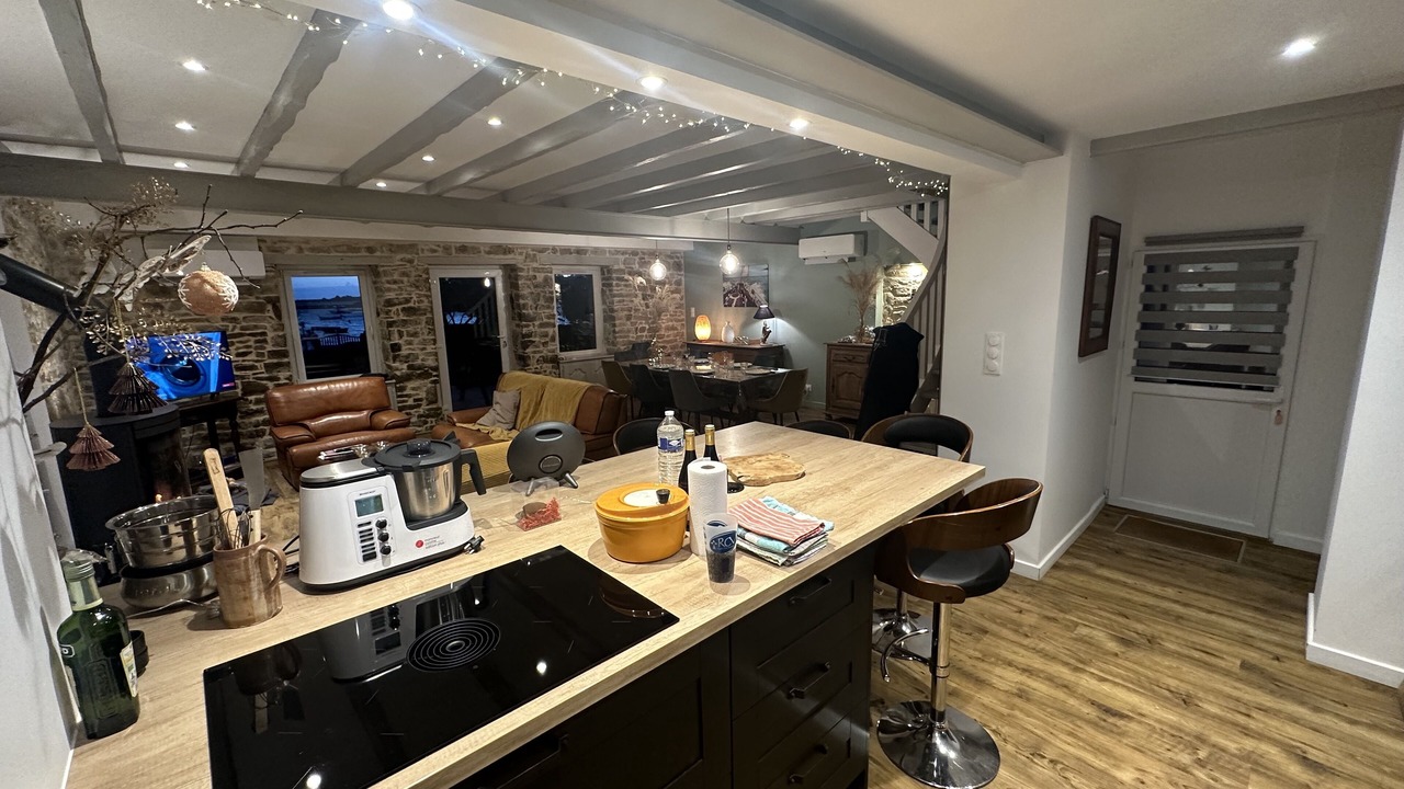 Photo of Others in Sene