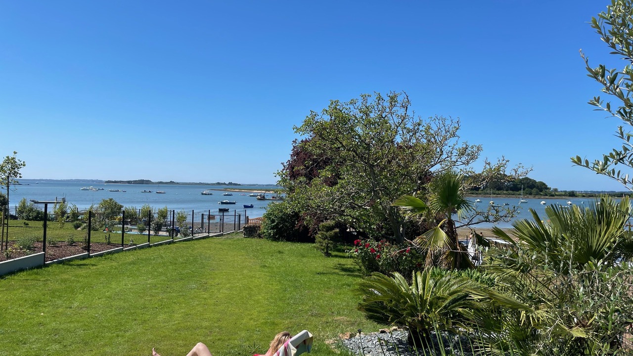 Photo of Outdoor in Sene