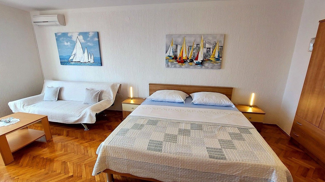 Photo of Bedroom in Cove Murtar