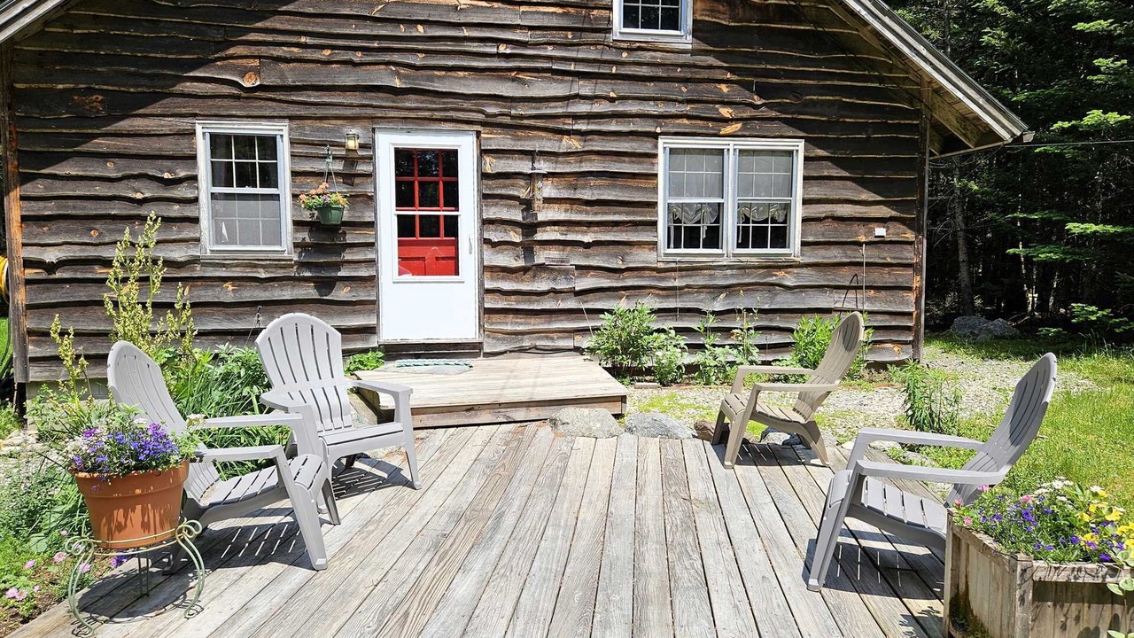 Photo of Patio Balcony in Southwest Harbor