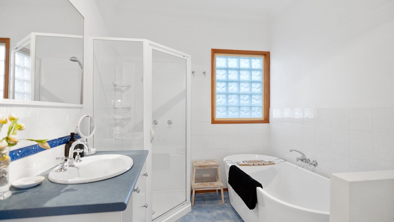 Photo of Bathroom in Cape Woolamai
