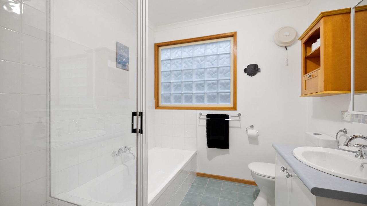 Photo of Bathroom in Cape Woolamai