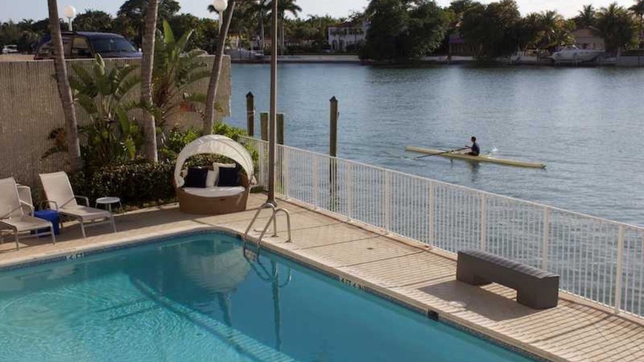 Photo of Outdoor in Mid Beach