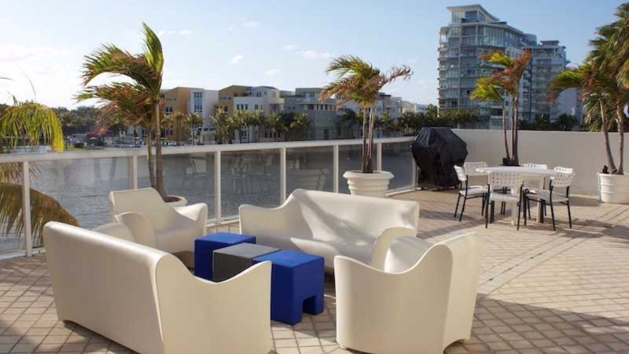 Photo of Others in Mid Beach