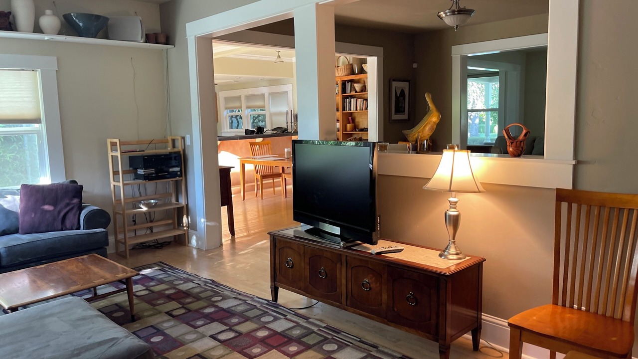 Photo of Livingroom in Merced