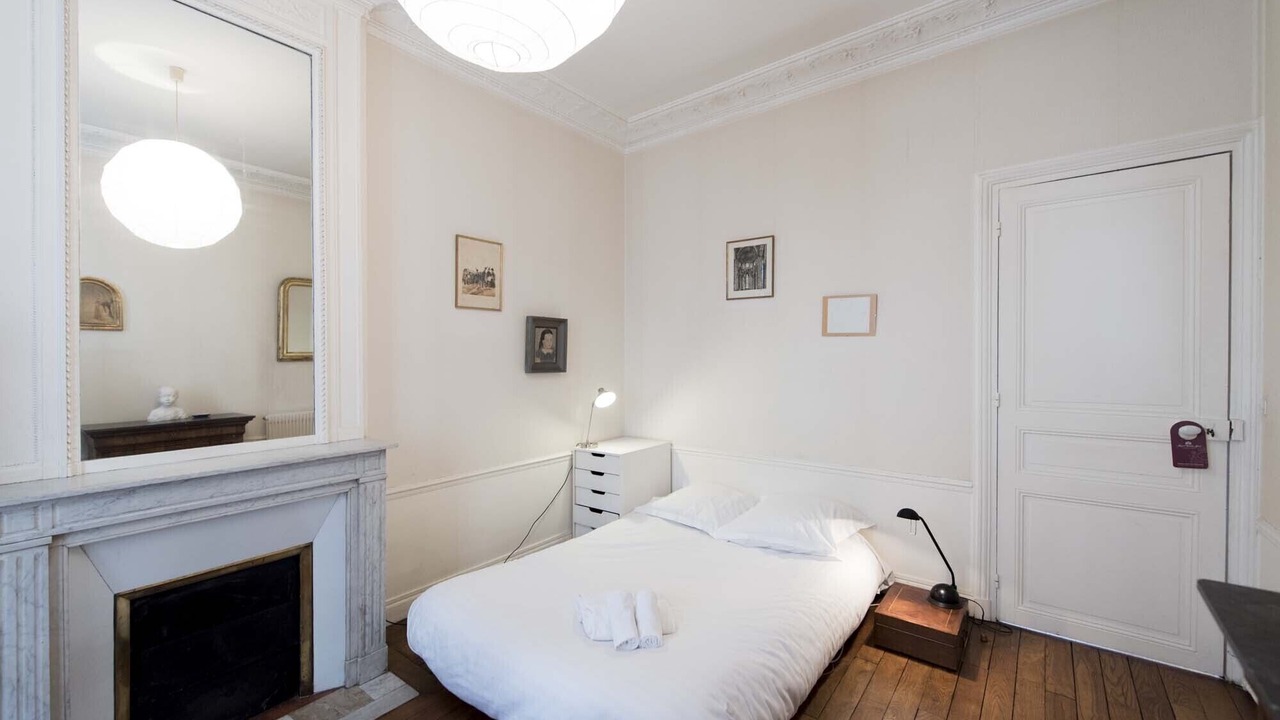 Photo of Bedroom in Notre-Dame-des-Champs