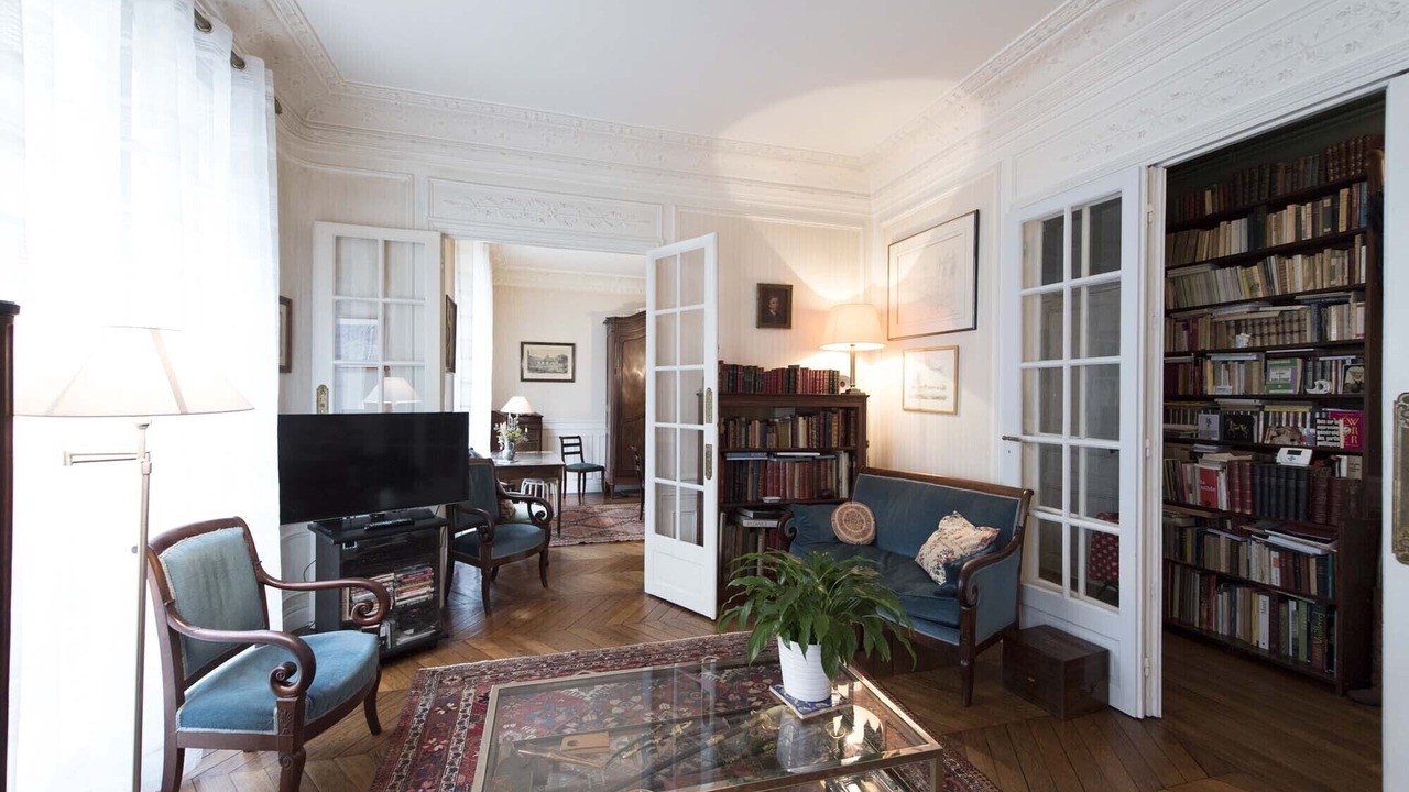 Photo of Livingroom in Notre-Dame-des-Champs