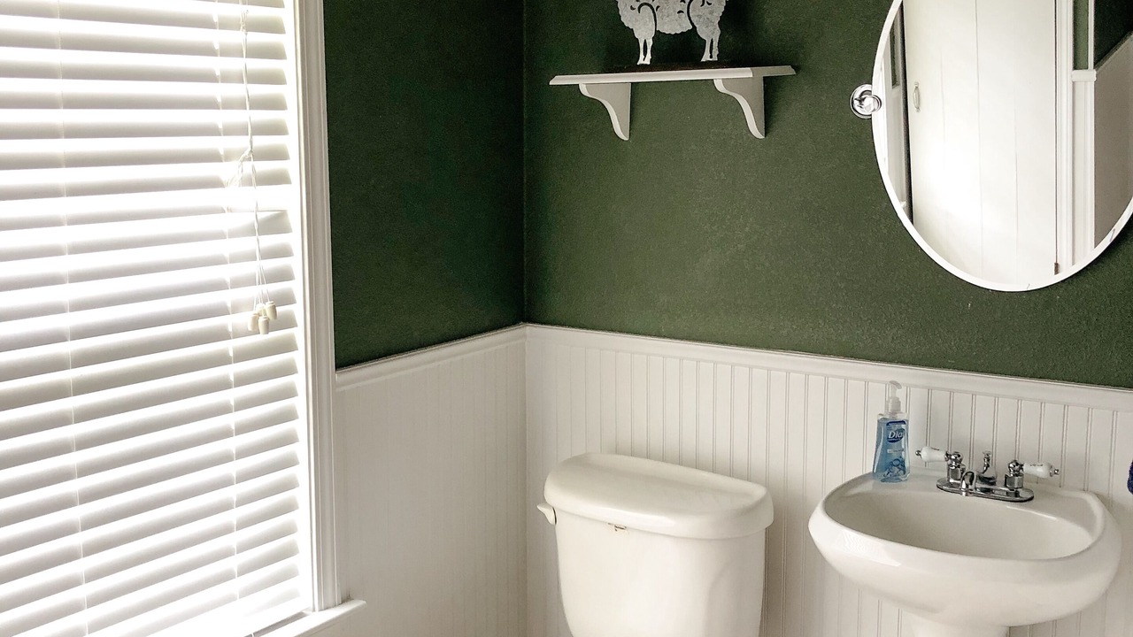 Photo of Bathroom in Hickory Plains