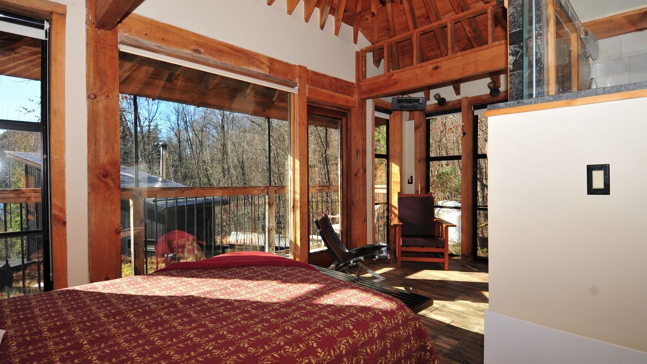 Photo of Patio Balcony in Val-des-Monts