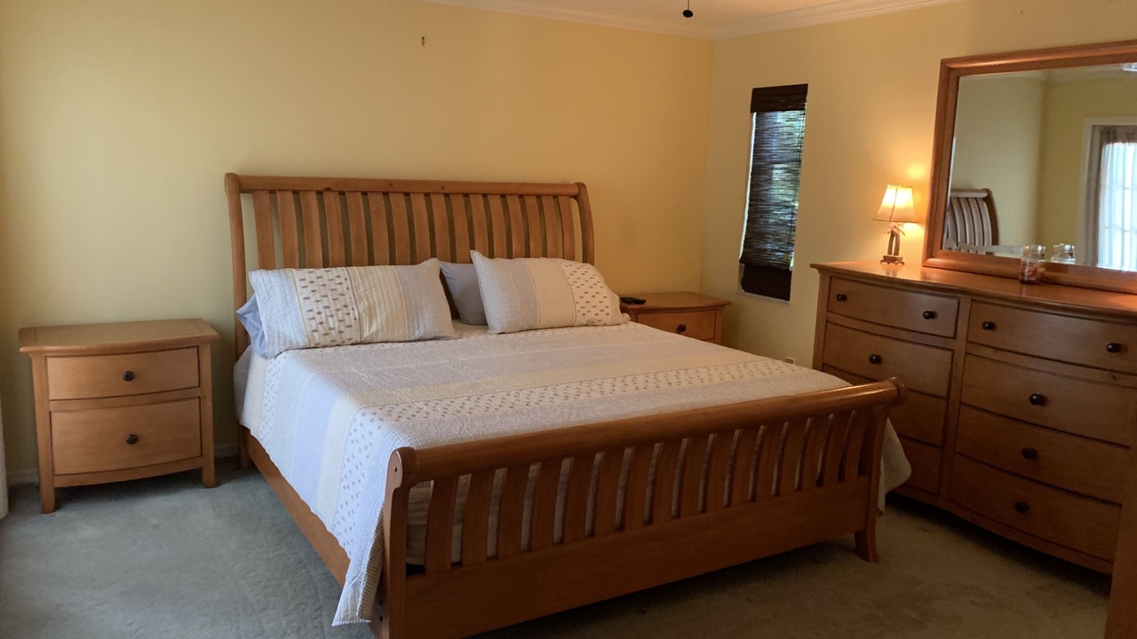 Photo of Bedroom in Englewood East