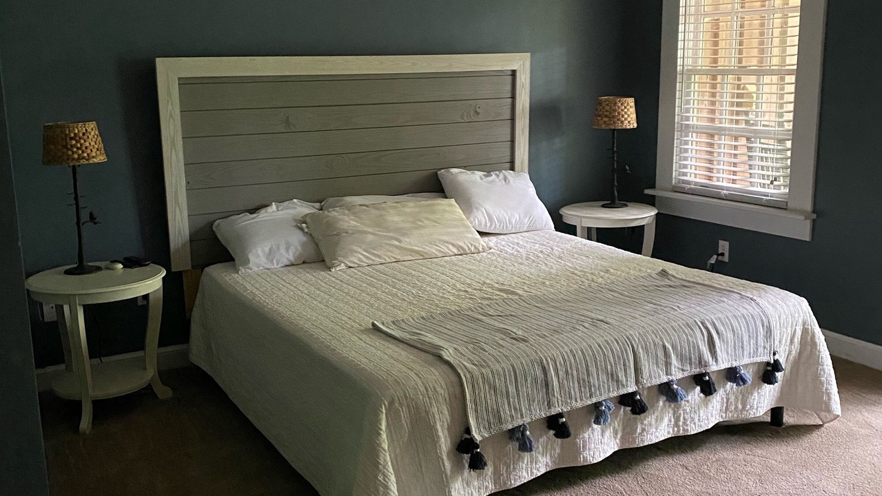 Photo of Bedroom in Roxboro