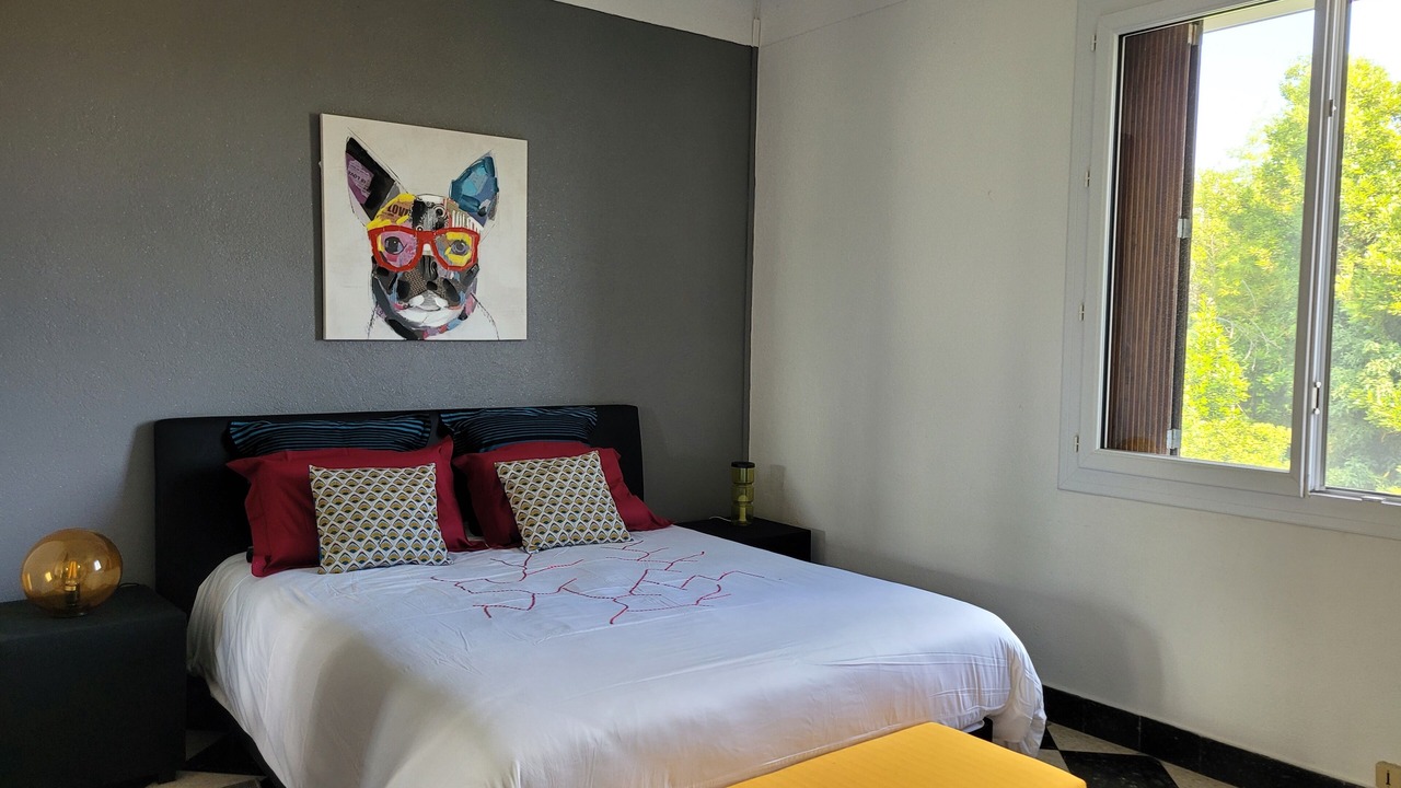 Photo of Bedroom in Beaucaire