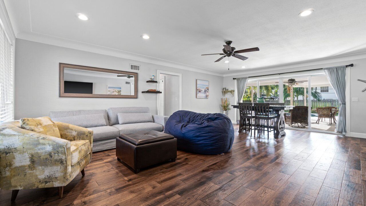 Photo of Livingroom in Boynton Beach