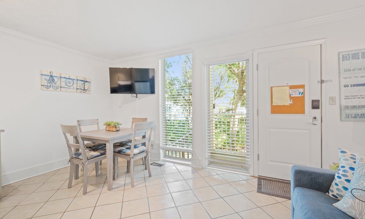 Photo of Livingroom in Jekyll Island